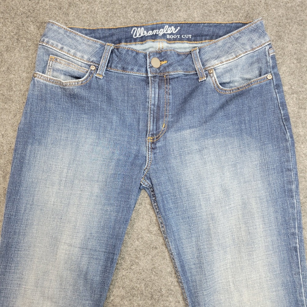 Wrangler Jeans Womens 11x30 Blue Boot Cut Stretch Western Distressed Y2K Flare - Picture 6 of 11